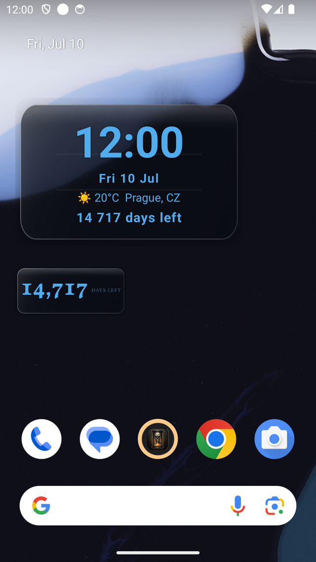 Clock widget with weather and a countdown widget on the home screen